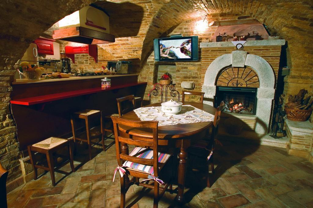 B&B La Torretta Sul Borgo Гроттамаре Экстерьер фото
